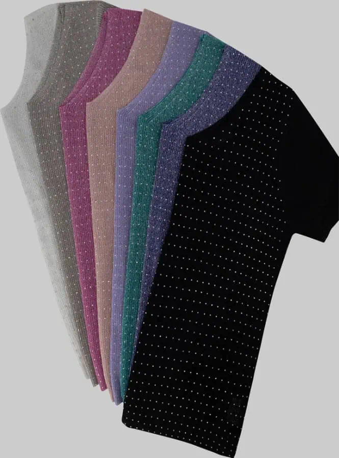 Conjunto de blusas para mujer.