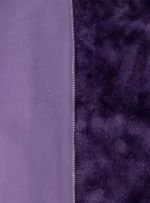 Bomber de gamuza color morado.